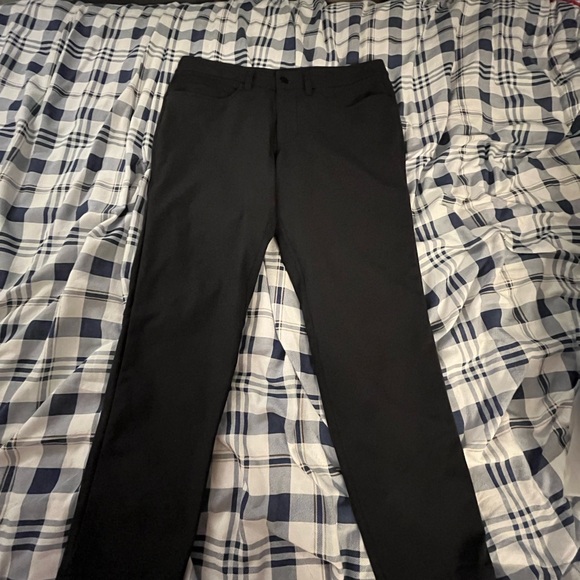 Lululemon ABC Trousers (Black, 31 Waist) - Picture 4 of 8
